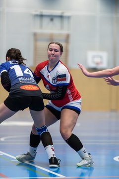 Bild 98 - wAJ HC Quickborn - HSG Kiel/Kronshagen : Ergebnis: 20:17